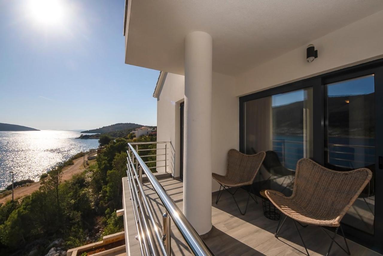 Apartments Suzy Sibenik Exterior photo