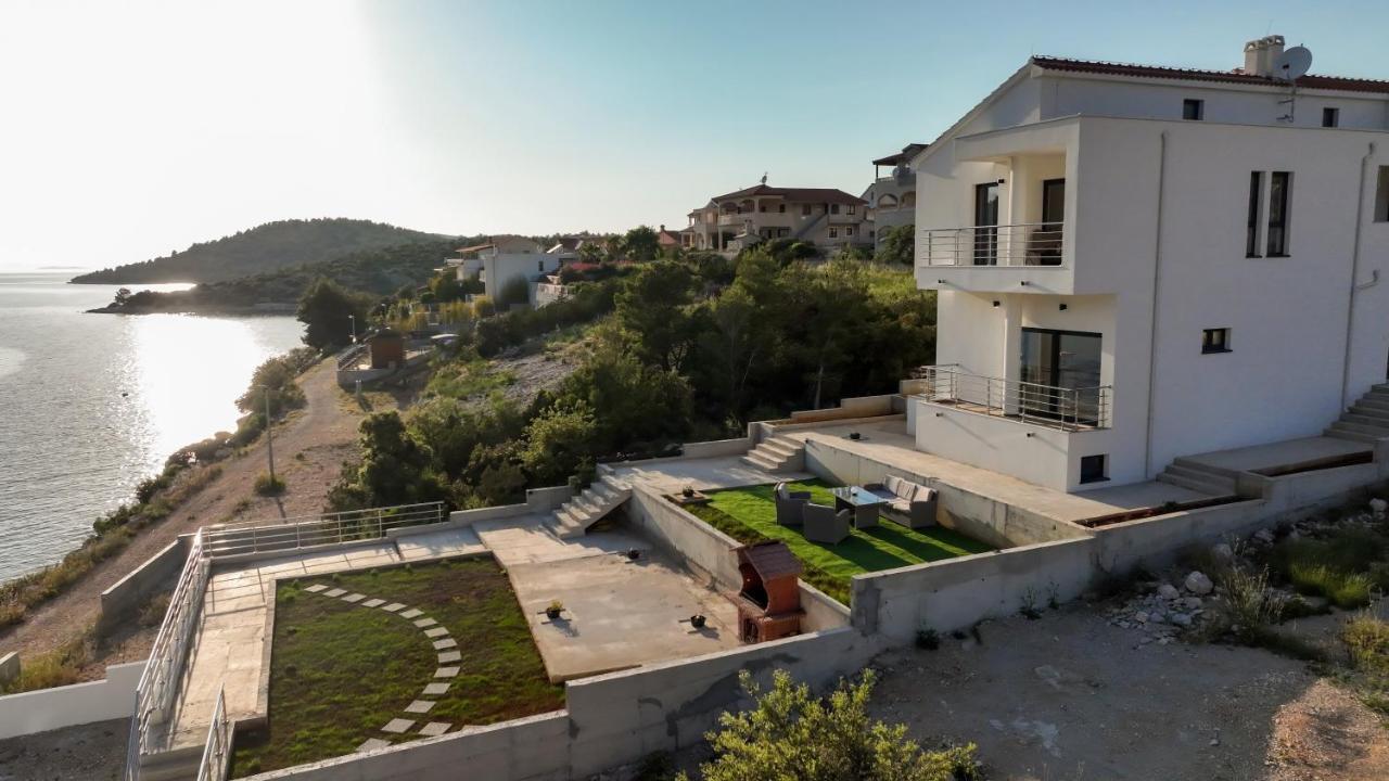 Apartments Suzy Sibenik Exterior photo