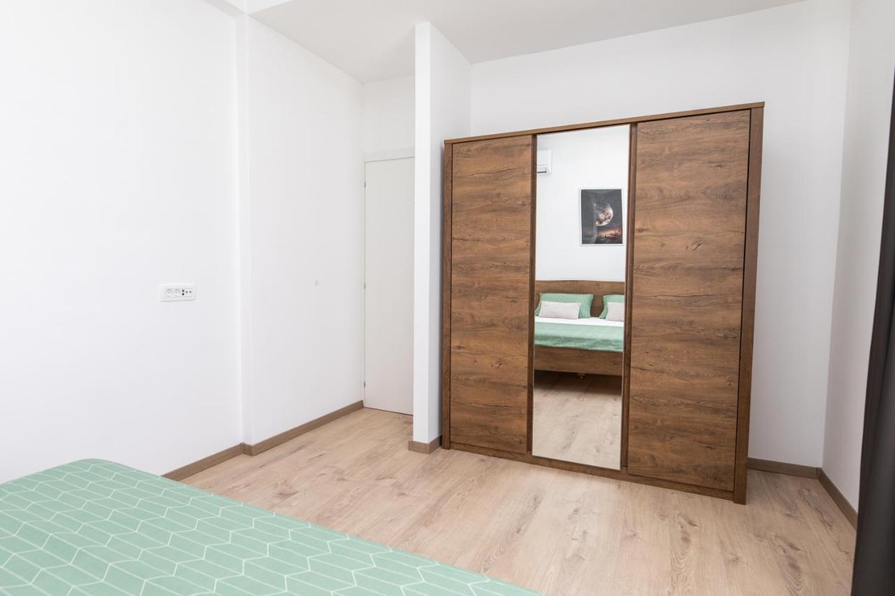 Apartments Suzy Sibenik Exterior photo